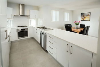 Wallsend Executive Apartments - Broome Tourism 30