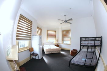 Sydney Darling Harbour Hotel - Broome Tourism 11