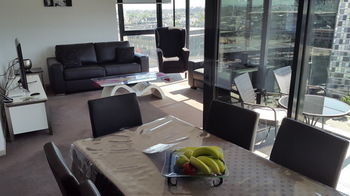 Apartment View Docklands Melbourne - Broome Tourism 10