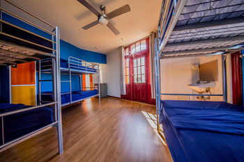 Kings Cross Backpackers - Adults Only - Broome Tourism 1