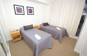 Homebush 3 Ben Furnished Apartment - Broome Tourism 3