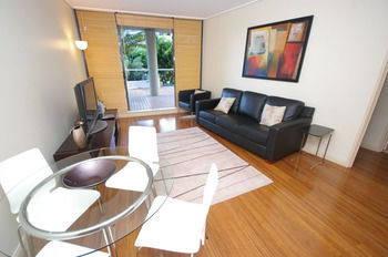 Homebush 57 Ben Furnished Apartment - Broome Tourism 2