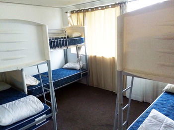 St Kilda Hostel - Broome Tourism 8