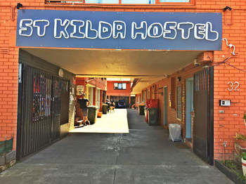 St Kilda Hostel - Broome Tourism 13
