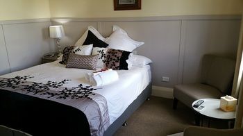 Coppers Hill Private Accommodation - Broome Tourism 7