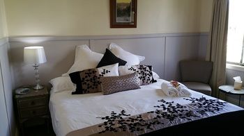 Coppers Hill Private Accommodation - Broome Tourism 8