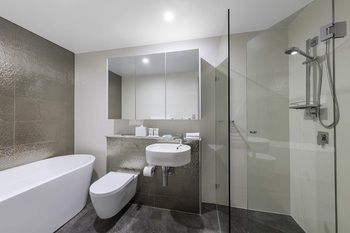 Meriton Serviced Apartments Church Street - Broome Tourism 10