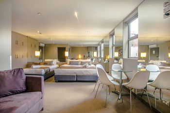 Comfy Kew Apartments - Broome Tourism 8
