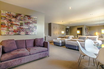 Comfy Kew Apartments - Broome Tourism 18