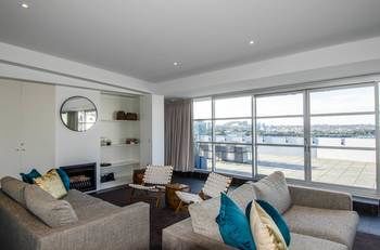 Sydney East Luxury Apartment - Broome Tourism 15
