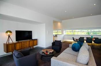 Sydney East Luxury Apartment - Broome Tourism 16