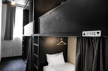 The Pod Sydney - Broome Tourism 9