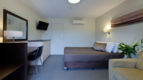 BEST WESTERN Tall Trees Canberra - Broome Tourism 8