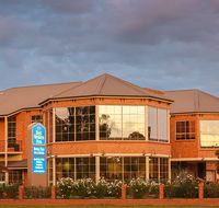 Best Western Plus Hovell Tree Inn - Broome Tourism