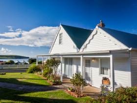 Abbey's Cottage - Broome Tourism 0
