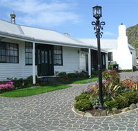 Touchwood Cottages  Craft Gallery  Cafe - Broome Tourism