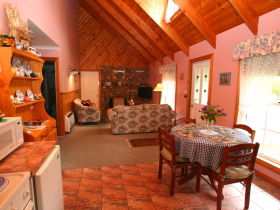 Rosebank Cottage Collection - Broome Tourism 0