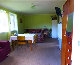 Quamby Pines Chalet B & B - Broome Tourism 2