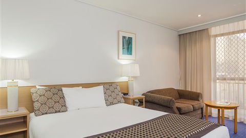 Quality Hotel Bayside Geelong - Broome Tourism 1