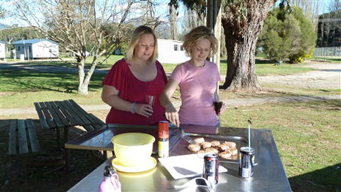 BIG4 Taggerty Holiday Park - Broome Tourism 5