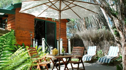 Hidden Treasure At Pirates Bay - Broome Tourism 0