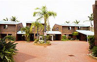 Cleveland Visitor Villas Motel - Broome Tourism 3