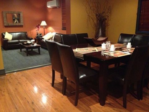 Church House B&B Gundagai - Broome Tourism 7