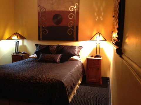 Church House B&B Gundagai - Broome Tourism 13