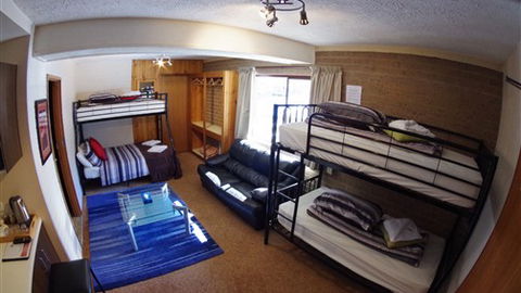 Alpine Retreat Mt Buller - Broome Tourism 3