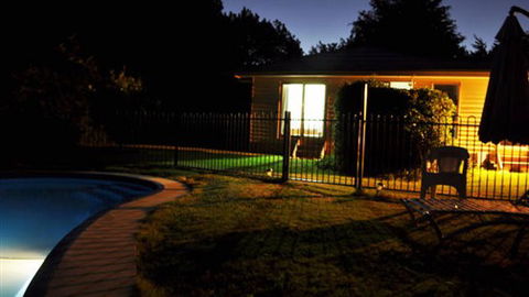 Annie's Garden Retreat - Broome Tourism 5