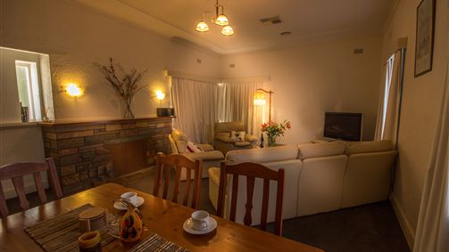  Broome Tourism