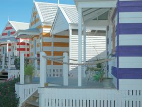 Beach Huts Middleton - Broome Tourism 0