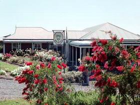 Villa Grenache Bed & Breakfast - Broome Tourism 2