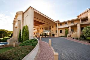 Abbey Beach Resort - Broome Tourism 3