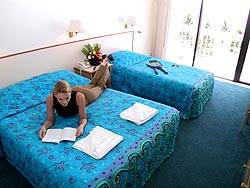 Acacia Court Hotel - Broome Tourism 3