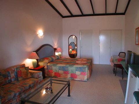 Albert Facey Motor Inn Narrogin - Broome Tourism 0