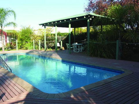 Albury Hume Inn Motel - Broome Tourism 2