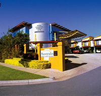 Australis Noosa Lakes - Broome Tourism