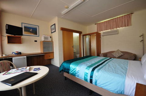 BEST WESTERN Melaleuca Motel & Apartments - Broome Tourism 1