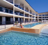 Boathouse Resort Tea Gardens - Broome Tourism
