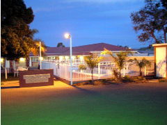 Charles Rasp Motor Inn - Broome Tourism 0