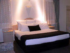 Charles Rasp Motor Inn - Broome Tourism 1