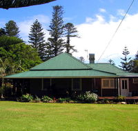 Cobbys of Crystal Pool Holiday Heritage Cottage - Broome Tourism
