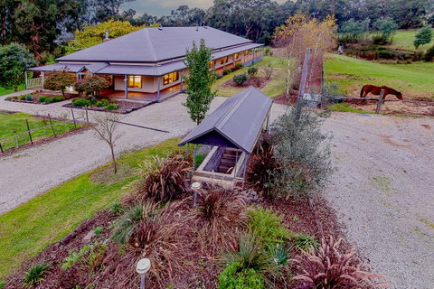 Lalee Farm - Broome Tourism 0
