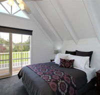 Creek Cottage Bed  Breakfast - Broome Tourism