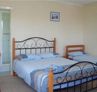 Beale's BedFish  Breakfast - Broome Tourism