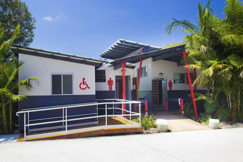 Gateway Lifestyle Lakeside Forster - Broome Tourism 5