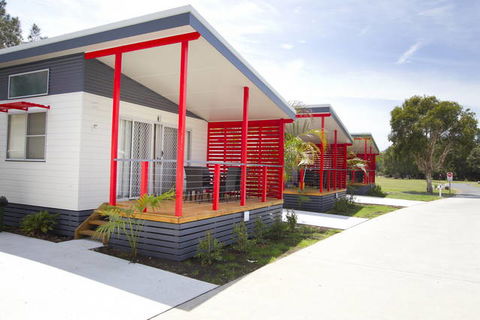Gateway Lifestyle Lakeside Forster - Broome Tourism 7