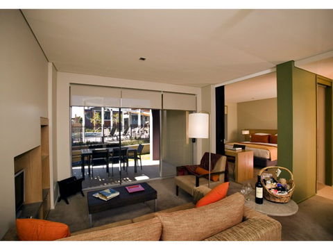 Grand Mercure Apartments The Vintage - Broome Tourism 1