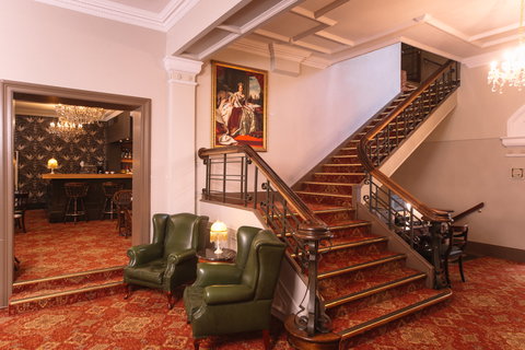 Hadley's Orient Hotel - Broome Tourism 4